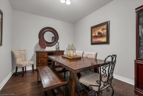 1530 Abingdon Road, Caistor Centre, ON - Indoor Photo Showing Dining Room