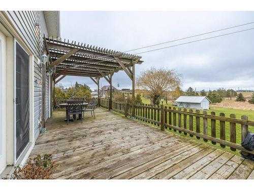 3709 Mountainview Road, Lincoln, ON - Outdoor With Deck Patio Veranda With Exterior
