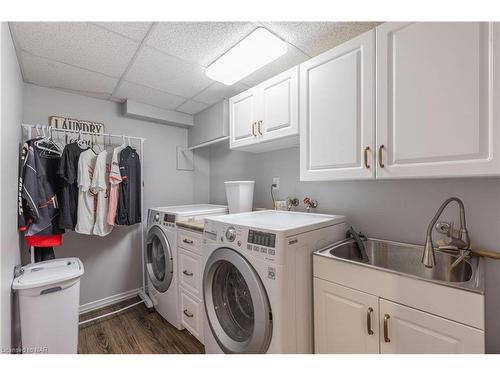21 Greenwood Avenue, St. Catharines, ON - Indoor Photo Showing Laundry Room