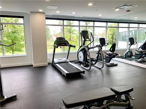 402-7711 Green Vista Gate, Niagara Falls, ON - Indoor Photo Showing Gym Room