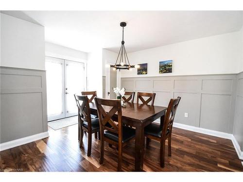 11 Montgomery Avenue, St. Catharines, ON - Indoor Photo Showing Dining Room
