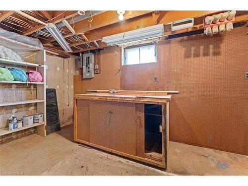 27 Mountain Street, St. Catharines, ON - Indoor Photo Showing Basement