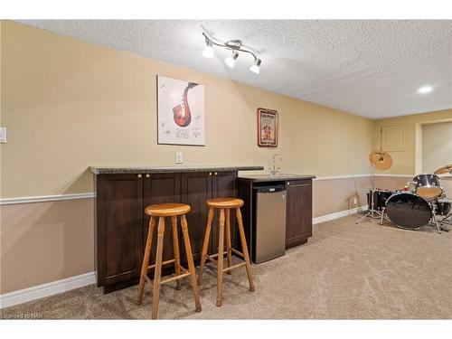 3061 Chipman Crescent, Niagara Falls, ON - Indoor Photo Showing Other Room