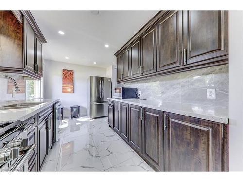 1 Marmac Drive, St. Catharines, ON - Indoor Photo Showing Kitchen With Double Sink