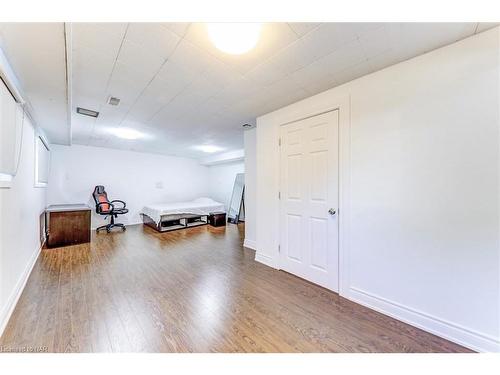 1 Marmac Drive, St. Catharines, ON - Indoor Photo Showing Other Room