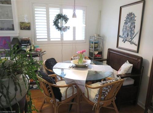 740 Ferndale Avenue, Fort Erie, ON - Indoor Photo Showing Dining Room