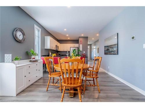 14 Ellis Avenue, St. Catharines, ON - Indoor Photo Showing Dining Room