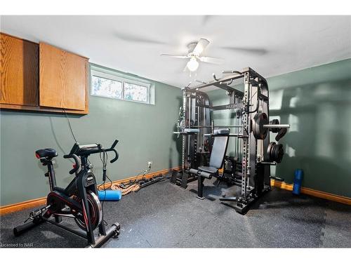 1081 Vansickle Road N, St. Catharines, ON - Indoor Photo Showing Gym Room