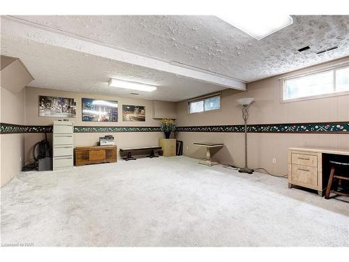13 Renforth Square, St. Catharines, ON - Indoor Photo Showing Basement