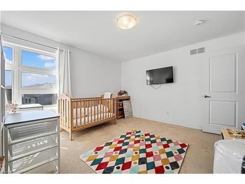 7864 Seabiscuit Drive, Niagara Falls, ON - Indoor Photo Showing Bedroom