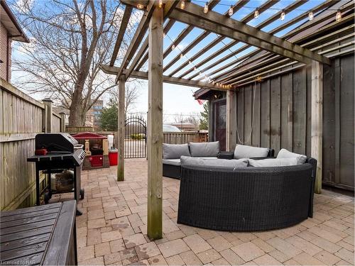 320 Albany Street, Fort Erie, ON - Outdoor With Deck Patio Veranda With Exterior