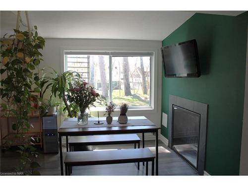 3967 Rebstock Road, Crystal Beach, ON - Indoor Photo Showing Dining Room