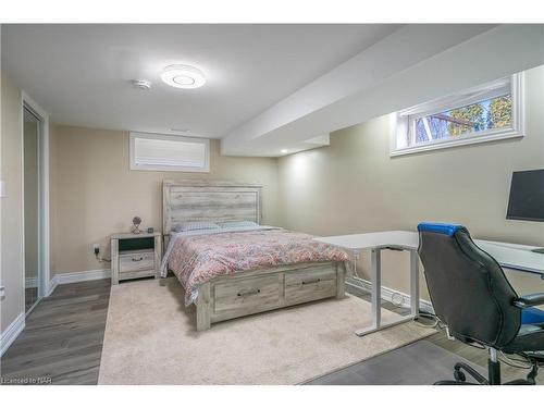 13 Jasmin Crescent, St. Catharines, ON - Indoor Photo Showing Office