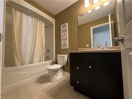 82 Parkside Drive, St. Catharines, ON - Indoor Photo Showing Bedroom