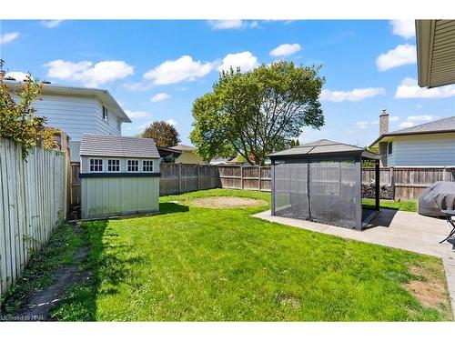 49 Royal Oak Drive, St. Catharines, ON - Outdoor With Backyard