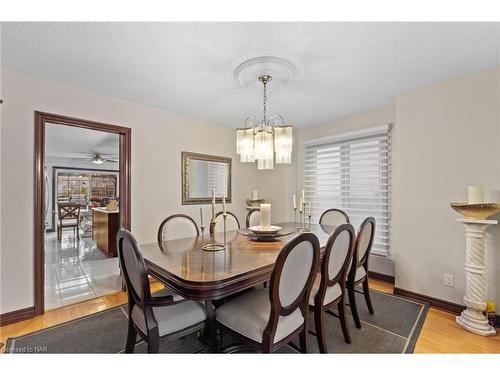 19 Southgate Circle, St. Catharines, ON - Indoor Photo Showing Dining Room