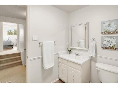 33-64 Forster Street, St. Catharines, ON - Indoor Photo Showing Bathroom