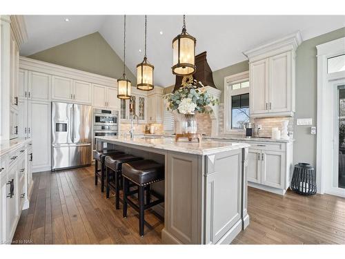 288 Johnson Road, Dunnville, ON - Indoor Photo Showing Kitchen With Upgraded Kitchen