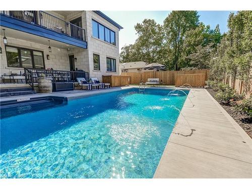 135 Gate Street, Niagara-On-The-Lake, ON - Outdoor With In Ground Pool With Balcony