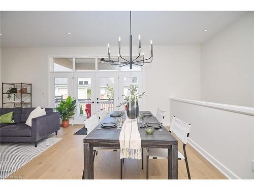 20 Butternut Crescent, Ridgeway, ON - Indoor Photo Showing Living Room With Fireplace