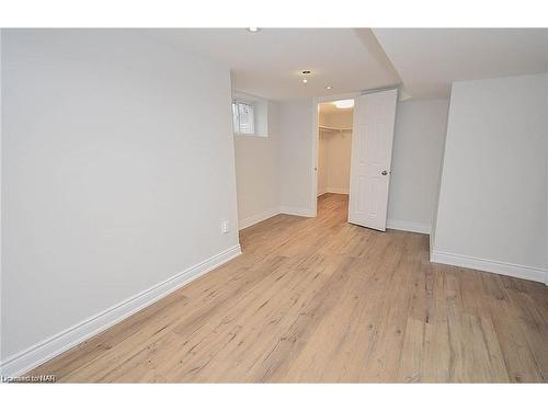 629 Scott Street, St. Catharines, ON - Indoor Photo Showing Other Room