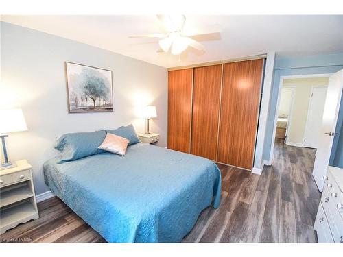 23-4 Nova Crescent, Welland, ON - Indoor Photo Showing Bedroom