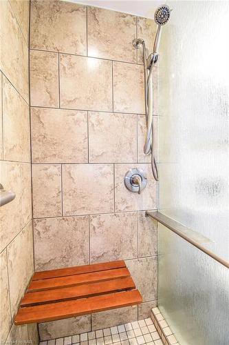 23-4 Nova Crescent, Welland, ON - Indoor Photo Showing Bathroom