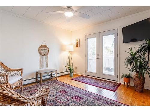 106 Belvidere Road, Crystal Beach, ON - Indoor Photo Showing Other Room