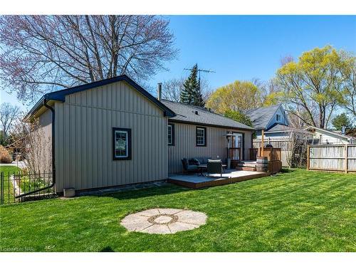 106 Belvidere Road, Crystal Beach, ON - Outdoor With Deck Patio Veranda With Backyard