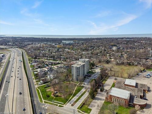 902-81 Scott Street, St. Catharines, ON - Outdoor With View