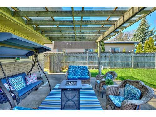 6695 Randy Drive, Niagara Falls, ON - Outdoor With Deck Patio Veranda