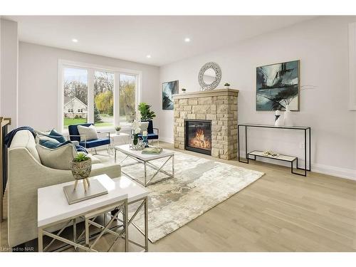 28 Ridge Road S, Ridgeway, ON - Indoor Photo Showing Living Room With Fireplace