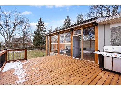 7 Thairs Avenue, St. Catharines, ON - Outdoor With Deck Patio Veranda With Exterior