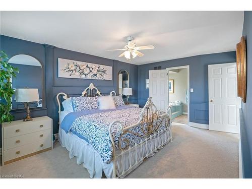2 Bolger Drive, St. Catharines, ON - Indoor Photo Showing Bedroom