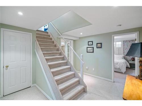 2 Bolger Drive, St. Catharines, ON - Indoor Photo Showing Other Room