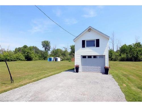 11521 Beach Road E, Wainfleet, ON 