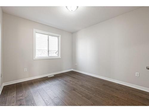 39 Success Way, Thorold, ON - Indoor Photo Showing Other Room