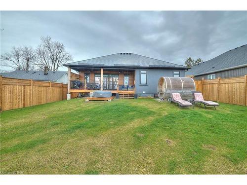 1174 Spears Road, Fort Erie, ON - Outdoor With Deck Patio Veranda With Backyard