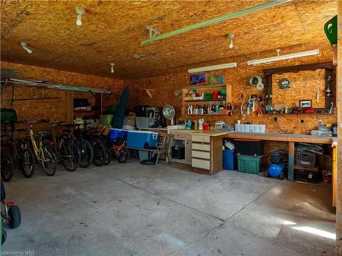 3485 Snider Road, Port Colborne, ON - Indoor Photo Showing Garage