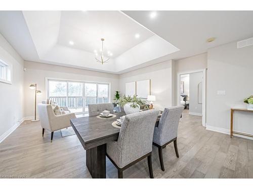 503 Royal Ridge Drive, Fort Erie, ON - Indoor Photo Showing Dining Room
