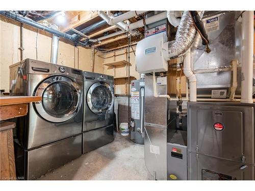 67 Kingsmill Street S, Fort Erie, ON - Indoor Photo Showing Laundry Room
