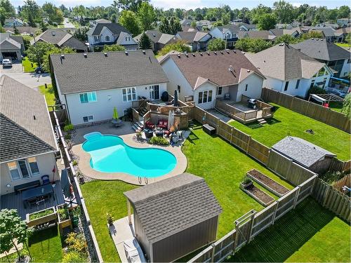 390 Jasmine Court, Fort Erie, ON - Outdoor With In Ground Pool With Deck Patio Veranda
