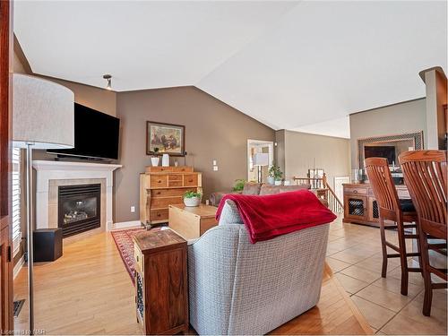 390 Jasmine Court, Fort Erie, ON - Indoor Photo Showing Living Room With Fireplace