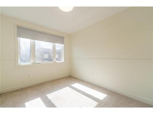 10B Hainer Street, St. Catharines, ON - Indoor Photo Showing Other Room