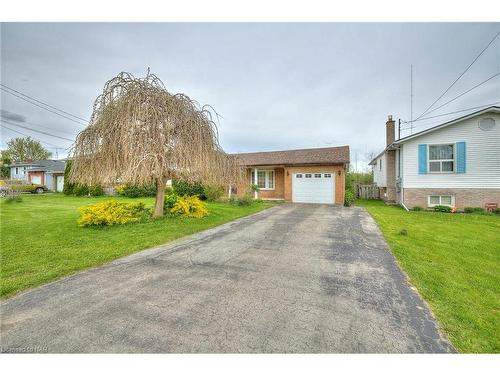 880 Crescent Road, Fort Erie, ON - Outdoor With Facade