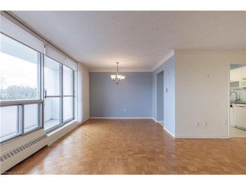 306-15 Towering Heights Boulevard, St. Catharines, ON - Indoor Photo Showing Other Room