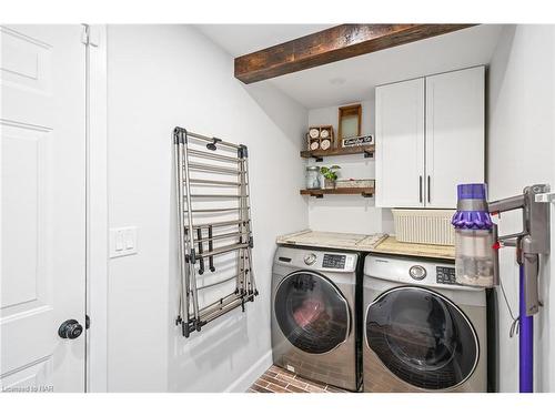 2913 Ridgemount Road, Fort Erie, ON - Indoor Photo Showing Laundry Room
