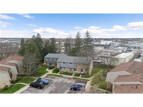 18-75 Ventura Drive, St. Catharines, ON - Outdoor With View