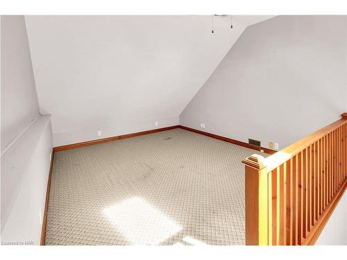 26 Coronation Boulevard, St. Catharines, ON - Indoor Photo Showing Other Room
