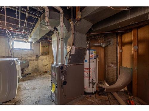 140 Page Street, St. Catharines, ON - Indoor Photo Showing Basement